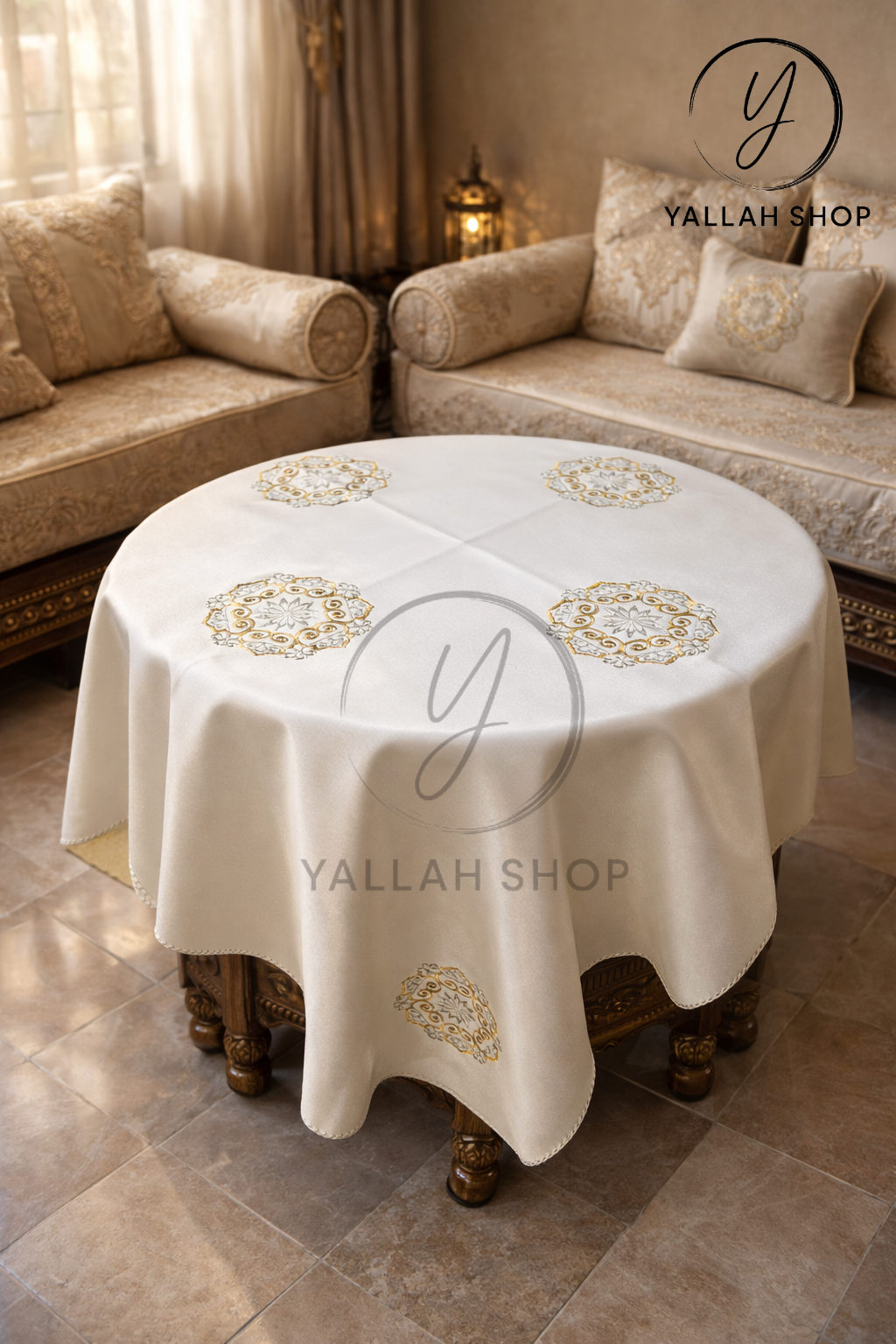 مفرش طاولة فاخر من مادة السيميليكوير ( nappe similicuir )