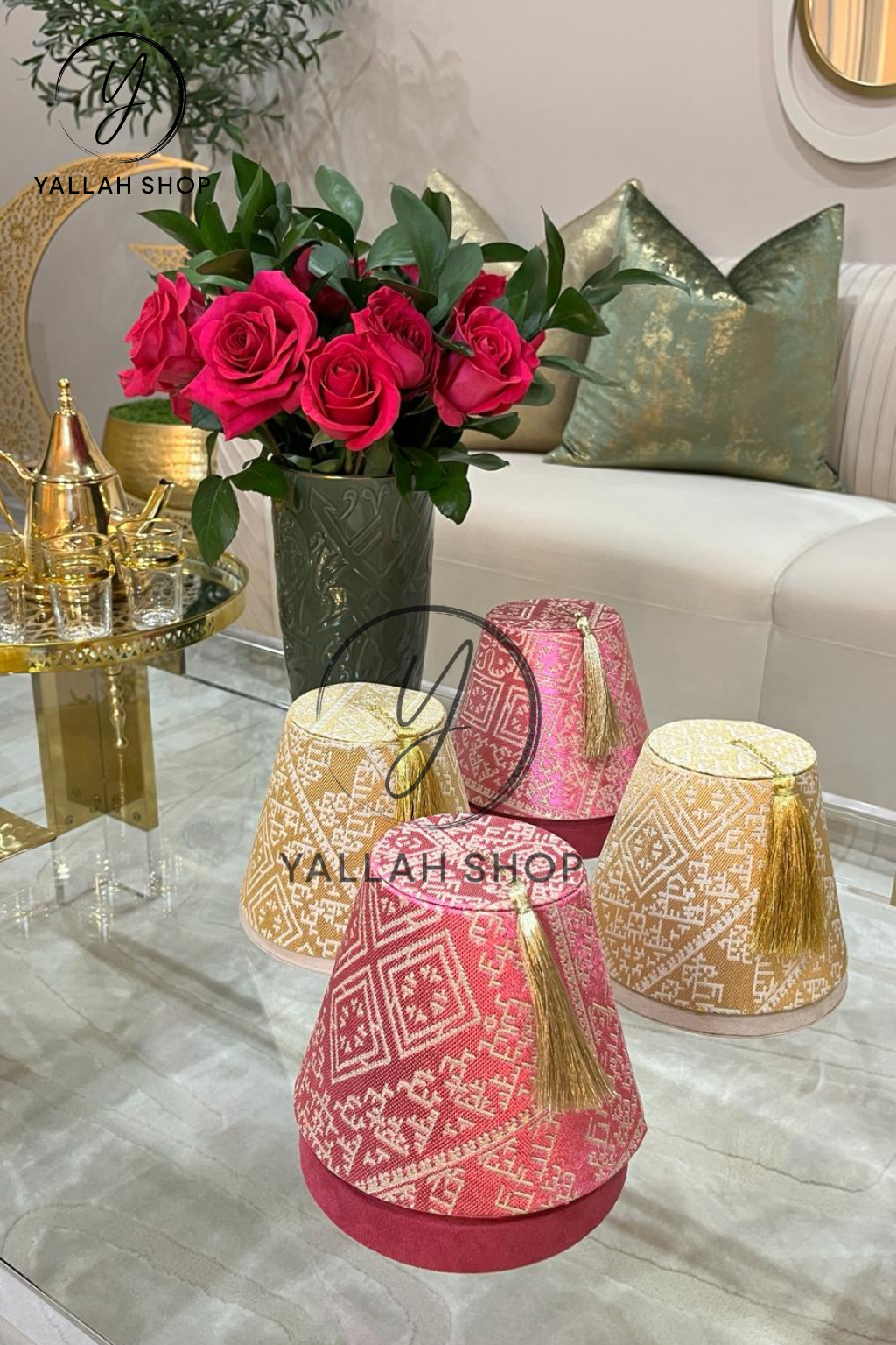 طربوش تقليدي مغربي  لتقديم الحلويات